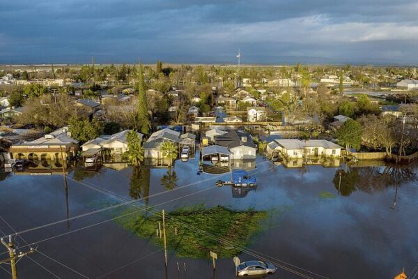 2023’s Climate Rollercoaster: Record Rain, Droughts & New Extremes 🌧️🔥🌪️ 2023_s_Climate_Rollercoaster__Record_Rain__Droughts___New_Extremes______