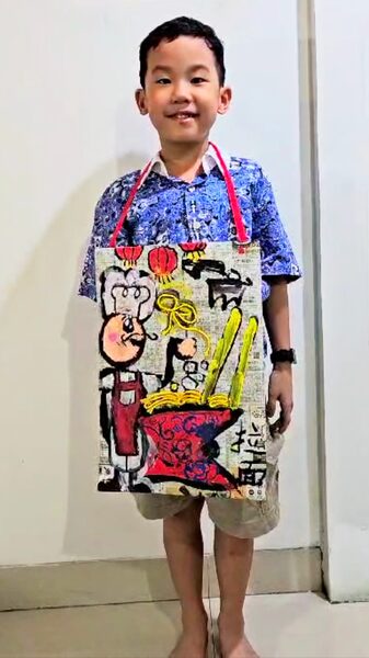 7_Year_Old_Indonesian_Artist_Celebrates_Chinese_Cuisine_with__La_Mian____ video poster