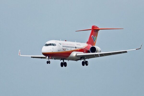 โ๏ธ๐ฑ Airlines Risk Missing Green Fuel Goals, Says IATA Chief ____Airlines_Risk_Missing_Green_Fuel_Goals__Says_IATA_Chief