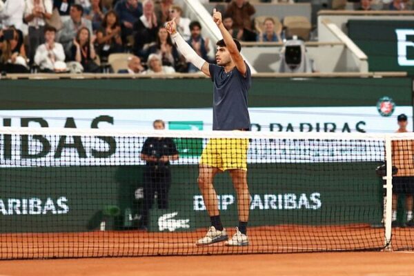 Alcaraz___Osaka_Dominate_French_Open_Openers___