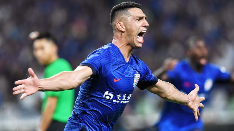 Andre_Luis_Shines_in_Shanghai_Derby_as_Shenhua_Triumphs_3_1___