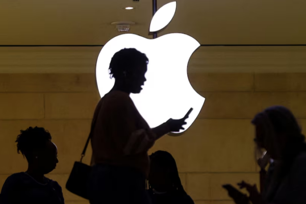 Apple & Meta in AI Team-Up Talks, WSJ Reports ๐๐ค Apple___Meta_in_AI_Team_Up_Talks__WSJ_Reports___
