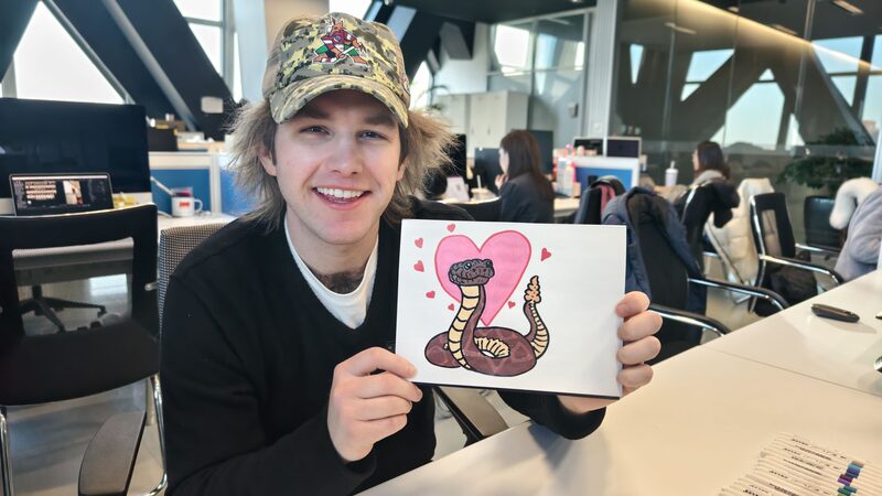 Arizona_Rattlesnake_Gets_a_Festive_Makeover_for_Chinese_New_Year___ video poster