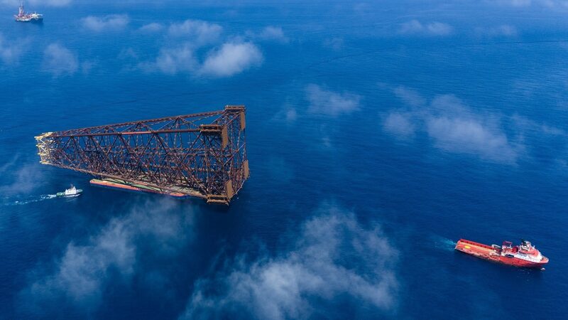 Asia_s_First_Deepwater_Jacket_Haiji_2_Installation_Begins_ - 🌍NewspaperAmigo – Your Global News Buddy 🗞️ __Asia_s_First_Deepwater_Jacket_Haiji_2_Installation_Begins_