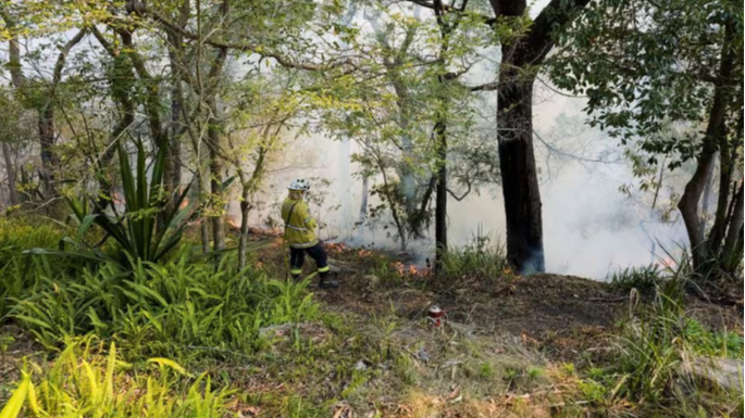Australia_Battles_Scorching_Heat_Wave_Amid__Extreme__Bushfire_Alerts___