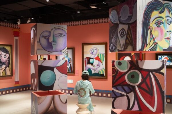 Beijing’s Art Time Machine: Explore 700 Years of Masterpieces 🎨✨ Beijing_s_Art_Time_Machine__Explore_700_Years_of_Masterpieces___