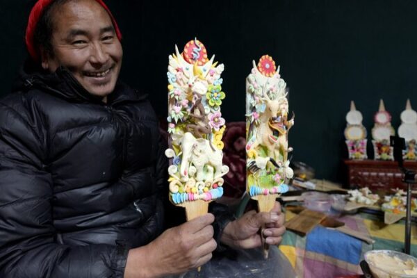 Butter Art Lights Up Tibetan New Year in Xizang 🎨✨ Butter_Art_Lights_Up_Tibetan_New_Year_in_Xizang___