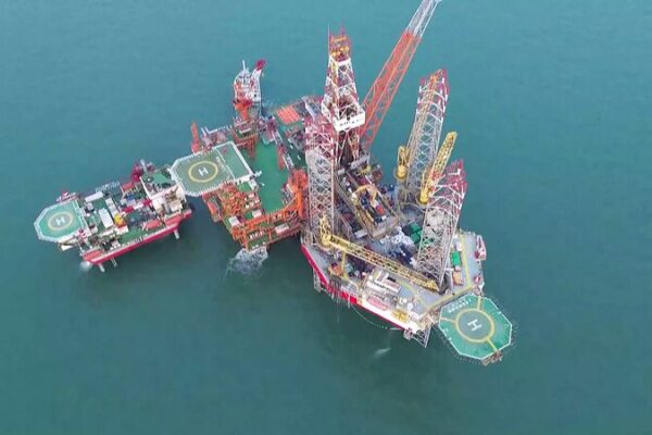 __CNOOC_Begins_Production_at_Massive_Bozhong_26_6_Oilfield_in_Bohai_Sea__
