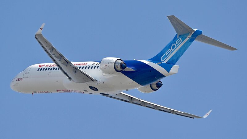 COMAC_Soars_with_130_Orders_at_Airshow_China____