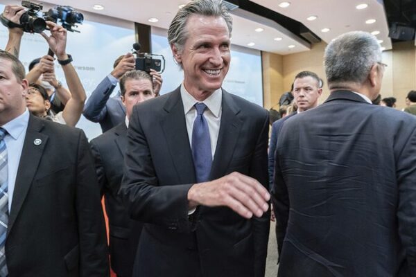California Governor’s China Trip Aims to Boost Climate & Economic Ties 🌏🤝 California_Governor_s_China_Trip_Aims_to_Boost_Climate___Economic_Ties___