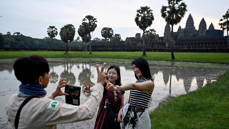 Cambodia_Bets_Big_on_Chinese_Tourists_for_Tourism_Revival____ - 🌍NewspaperAmigo – Your Global News Buddy 🗞️ Cambodia_Bets_Big_on_Chinese_Tourists_for_Tourism_Revival____