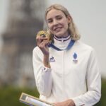 Cassandre_Beaugrand_Makes_History_with_Olympic_Gold_in_Paris_Triathlon_