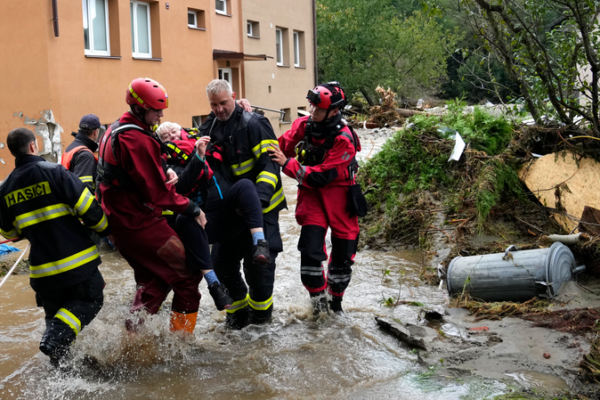 Central_Europe_Floods__Death_Toll_Rises_as_Rains_Wreak_Havoc_____
