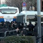 Chaotic_Showdown__S__Korean_Investigators_Attempt_to_Arrest_Impeached_President video poster