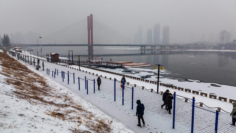 China_Braces_for_Deep_Freeze__Heavy_Snow_Threatens_Spring_Festival_Travel____