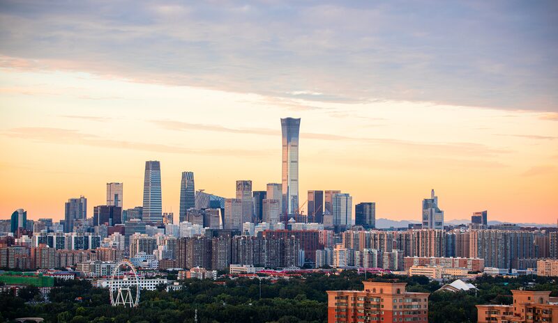 China_Champions_Free_Trade_Amid_Global_Protectionism_Surge___ - 🌍NewspaperAmigo – Your Global News Buddy 🗞️ China_Champions_Free_Trade_Amid_Global_Protectionism_Surge___