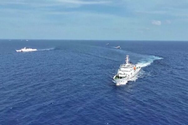 China Expels Philippine Vessels Near Tiexian Jiao πβ China_Expels_Philippine_Vessels_Near_Tiexian_Jiao___