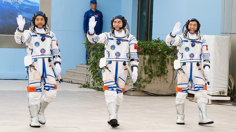China_Honors_Shenzhou_18_Astronauts_with_Medals___