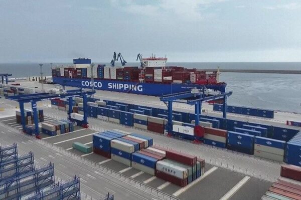 China-Latin America Trade Soars: 20 Years of Growth and New Horizons ๐๐ China_Latin_America_Trade_Soars__20_Years_of_Growth_and_New_Horizons___