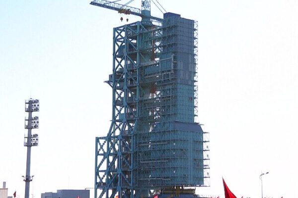China Launches Shenzhou-17 Crew to Space ๐ China_Launches_Shenzhou_17_Crew_to_Space__ video poster