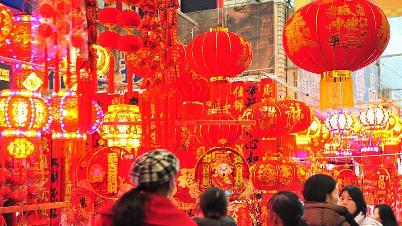 China_Launches_Spring_Festival_E_Commerce_Extravaganza___