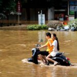 China_Pumps__14_7M_into_Flood_Hit_Roads____