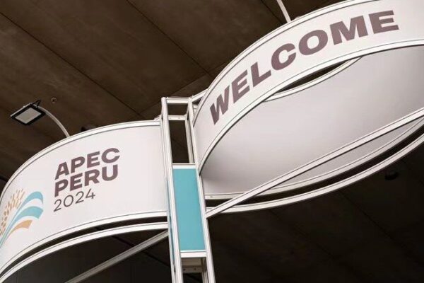 China Pushes for Stronger Asia-Pacific Ties at APEC Summit 🌏✨ China_Pushes_for_Stronger_Asia_Pacific_Ties_at_APEC_Summit___
