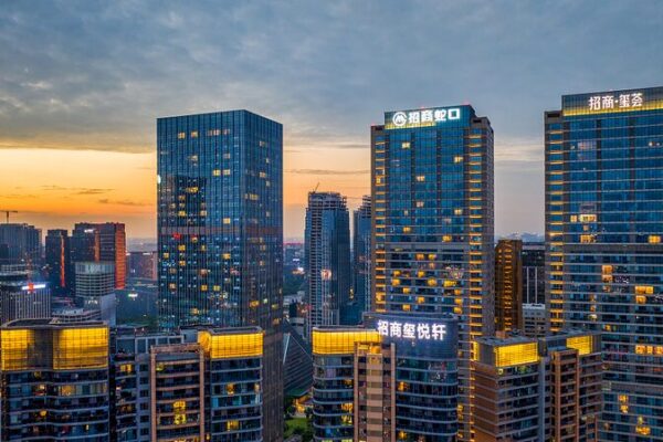 China Raises 1.4 Trillion Yuan to Boost Property Market Stability ๐๏ธ๐ฐ China_Raises_1_4_Trillion_Yuan_to_Boost_Property_Market_Stability____