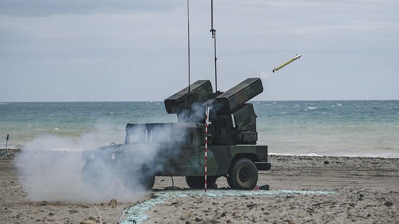 China_Slams_U_S__Arms_Sales_to_Taiwan_Region_as__Junk__Deals____