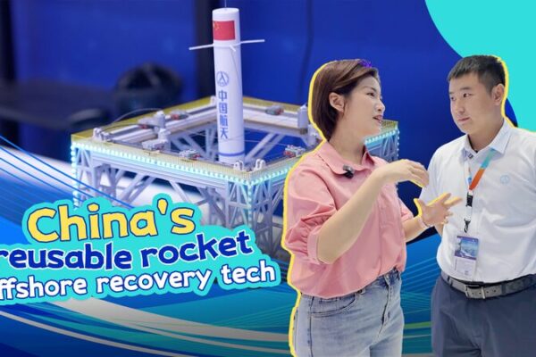 __China_Unveils_Game_Changing_Reusable_Rocket_Tech_at_Airshow_2024__ video poster