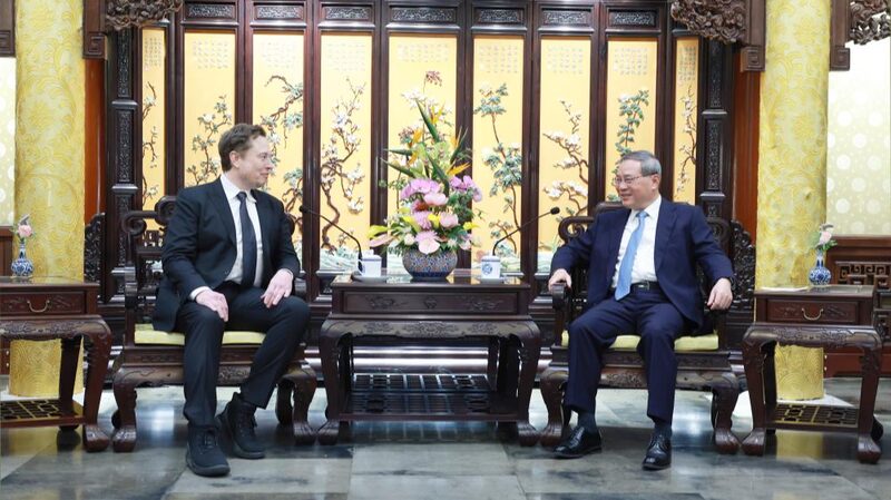 China_Welcomes_Global_Biz__Li_Qiang_Meets_Tesla_s_Elon_Musk___