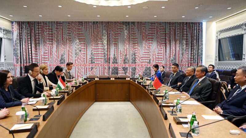 China___Hungary_Toast_to_50_Years_of_Diplomatic_Wins___
