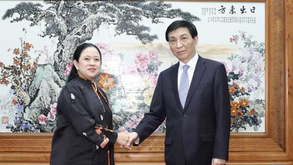 ๐ China & Indonesia Boost Ties in Key Meeting __China___Indonesia_Boost_Ties_in_Key_Meeting