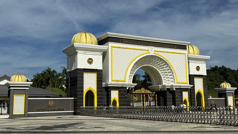 China___Malaysia_Boost_Ties_in_Tech__Trade___Tourism___