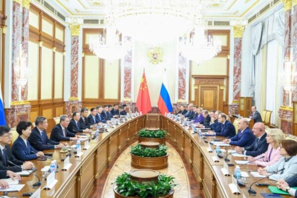 China & Russia Boost Economic Ties 🌏💼 China___Russia_Boost_Economic_Ties___