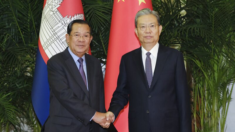 China_and_Cambodia_Strengthen_Ties_in_High_Level_Meeting______ - 🌍NewspaperAmigo – Your Global News Buddy 🗞️ China_and_Cambodia_Strengthen_Ties_in_High_Level_Meeting______