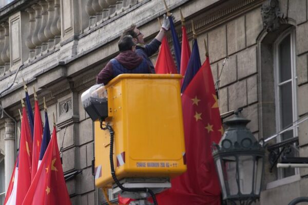 China and France Boost Economic Cooperation on 60th Diplomacy Anniversary China_and_France_Boost_Economic_Cooperation_on_60th_Diplomacy_Anniversary