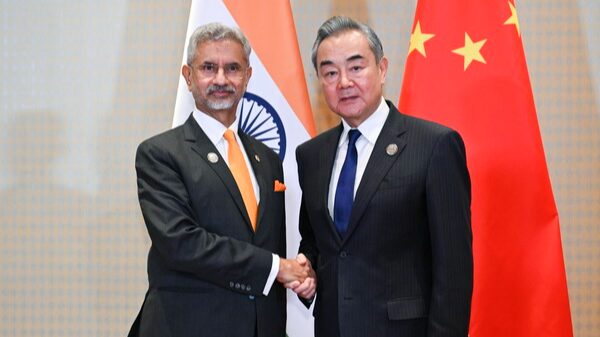 China_and_India_Aim_for_Stable_Ties_in_Diplomatic_Talks___