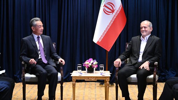 China and Iran Strengthen Ties in New York Meeting ๐๐ค China_and_Iran_Strengthen_Ties_in_New_York_Meeting___
