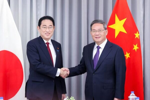 China_and_Japan_Agree_to_Boost_Economic_Dialogue_Amid_Regional_Summit__ - 🌍NewspaperAmigo – Your Global News Buddy 🗞️ China_and_Japan_Agree_to_Boost_Economic_Dialogue_Amid_Regional_Summit__