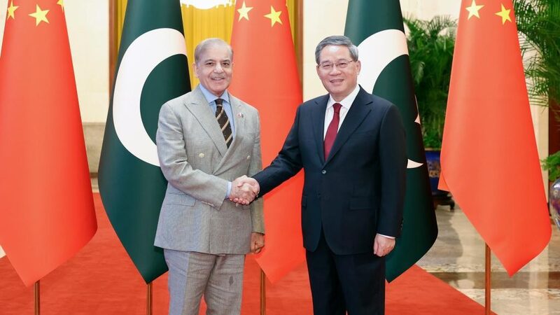 China and Pakistan Strengthen Ties to Boost Economic Corridor ππ€ China_and_Pakistan_Strengthen_Ties_to_Boost_Economic_Corridor___