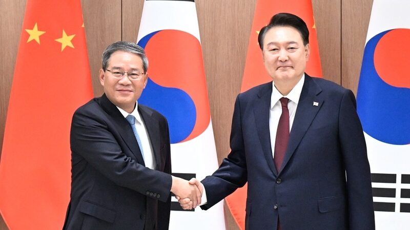 China_and_South_Korea_Vow_to_Boost_Ties___ - 🌍NewspaperAmigo – Your Global News Buddy 🗞️ China_and_South_Korea_Vow_to_Boost_Ties___