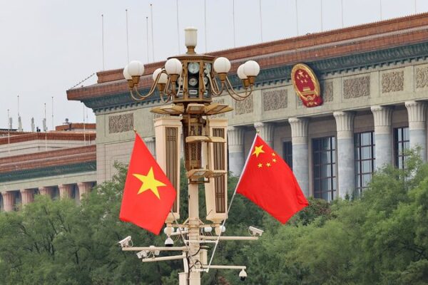 China and Vietnam Strengthen Ties with High-Level Talks 🌏✨ China_and_Vietnam_Strengthen_Ties_with_High_Level_Talks___