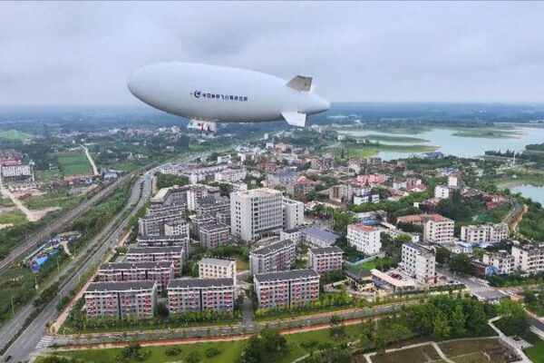China’s AS700 Airship Takes Flight: A New Era in Low-Altitude Tourism 🌤️✈️ China_s_AS700_Airship_Takes_Flight__A_New_Era_in_Low_Altitude_Tourism_____