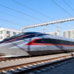 China_s_CR450_Bullet_Train_Hits_450_km_h_in_Testing___