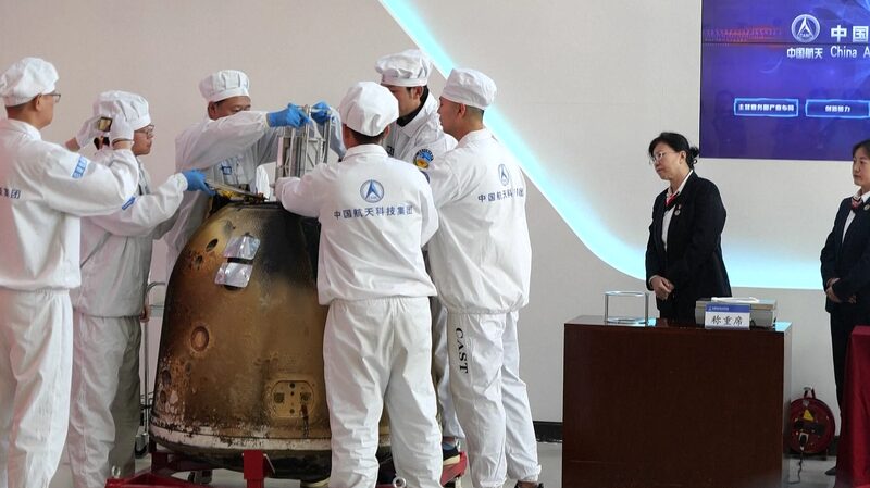 China_s_Chang_e_6_Brings_Moon_s_Far_Side_Mysteries_to_Earth___ - 🌍NewspaperAmigo – Your Global News Buddy 🗞️ China_s_Chang_e_6_Brings_Moon_s_Far_Side_Mysteries_to_Earth___