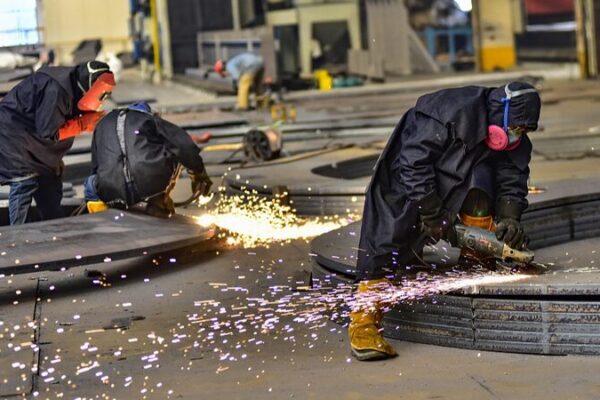 China’s Economy Surpasses Expectations in 2024 Start π China_s_Economy_Surpasses_Expectations_in_2024_Start__