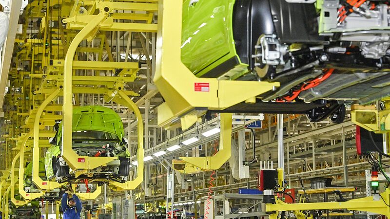 China_s_Manufacturing_PMI_Slightly_Down_in_February_Amid_Holiday_Season___ - 🌍NewspaperAmigo – Your Global News Buddy 🗞️ China_s_Manufacturing_PMI_Slightly_Down_in_February_Amid_Holiday_Season___
