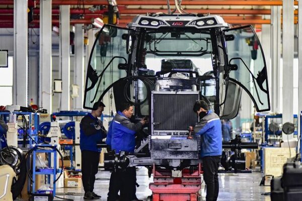 China’s Manufacturing PMI Surges: Policy and Consumption Fuel Resilience ๐ China_s_Manufacturing_PMI_Surges__Policy_and_Consumption_Fuel_Resilience__