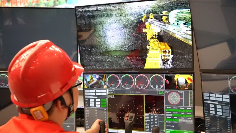 China_s_Mining_Game_Changer__Meet_the_First_AI_Powered_Rock_Drilling_Robot____ - 🌍NewspaperAmigo – Your Global News Buddy 🗞️ China_s_Mining_Game_Changer__Meet_the_First_AI_Powered_Rock_Drilling_Robot____
